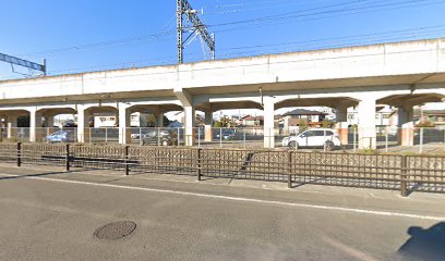 太田・細谷駅間高架下駐車場