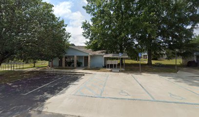 River Oaks Apartments