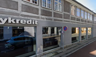Automat Nykredit Bank