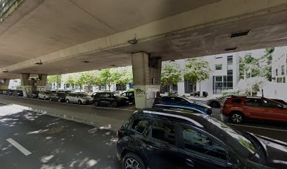 Avenue Herrmann-Debroux 15 Parking