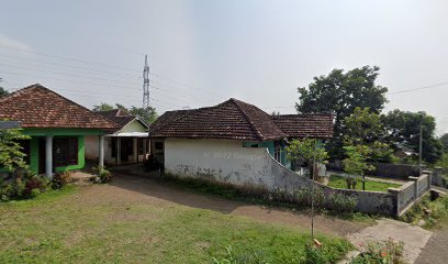 Kampung kucrit