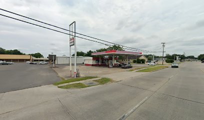 Russell's Food Mart