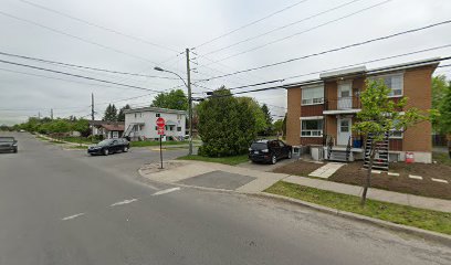 20e Avenue / 22e Rue