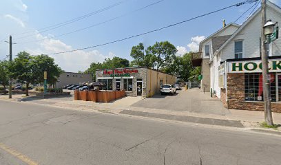 62 Maple Ave Parking