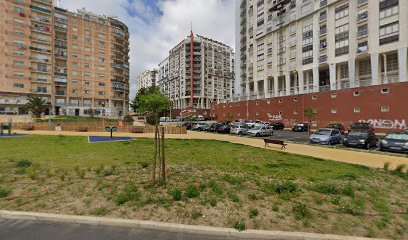 Parque de Estacionamento Mem Martins Poente