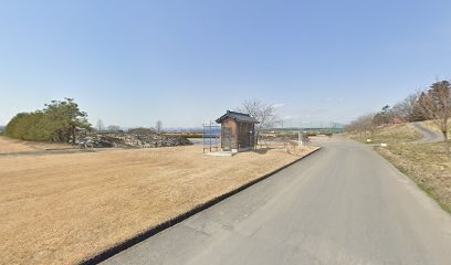 あゆの里中央公園 駐車場側トイレ