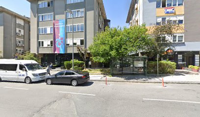 Nispetiye Caddesi Açık Otoparkı