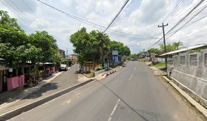 Ketua Ikatan Persaudaraan Haji Indonesia (Iphi)