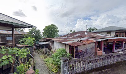 RUMAH PANGGUNG SEBELAH KIRI