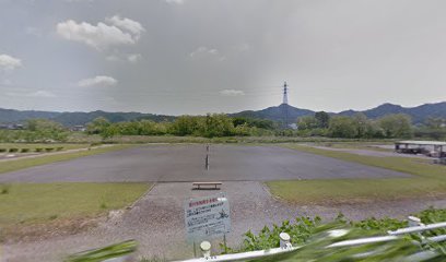 多田緑地 テニス場
