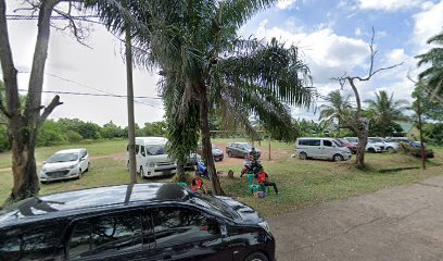 Lapangan sepak bola hubdam