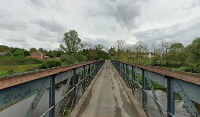 Pont de Meaulne-Vitray sur le Cher