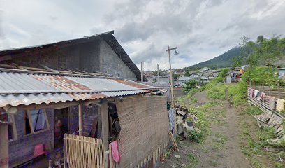 Rumah mama Rany Girian Indah