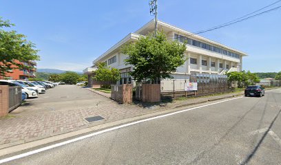 三島市立錦田小学校