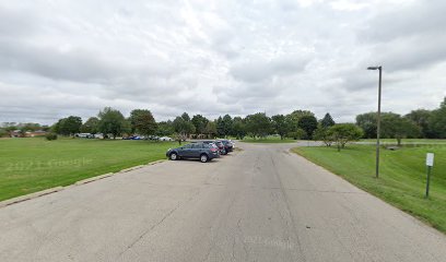 Des Plains Park Parking Lot