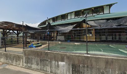 西条市 地域子育て支援センターらっこ・はうす