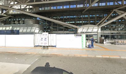 外貨両替専門店 トラベレックス 福岡空港国際線到着ロビー店Currency Exchange Travelex Fukuoka Int L-side Arrival Lobby