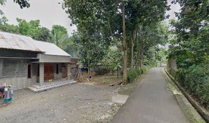 Rumah Keluarga Pak Hari