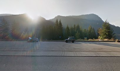Hwy 3A Parking
