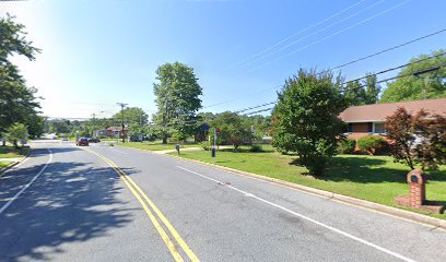 Shady Glen Dr & Walker Mill Rd