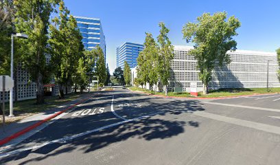 Oracle 420 Parking Garage