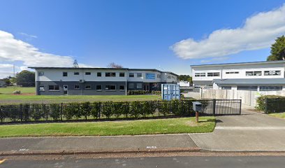 Whangaparāoa School