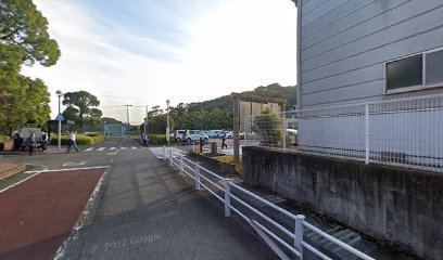 中井町役場駐車場
