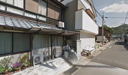 ヒュッテ海商通り店