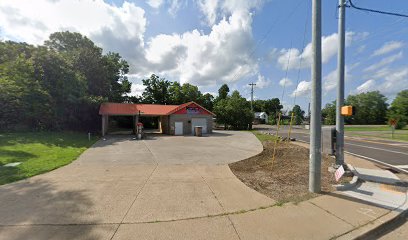 Red Roof Car Wash