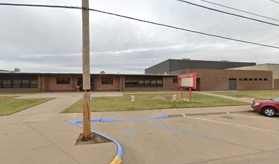 Hoisington Middle School