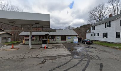 Catamount Country Store