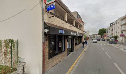 Café De La Mairie