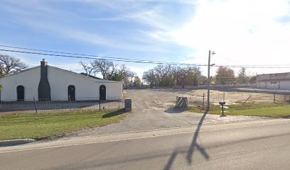 Luciana's Rural Oaks