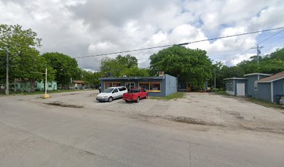 Seguin Corner Store