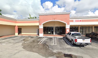 Amber Williams - Pet Food Store in Miami Florida