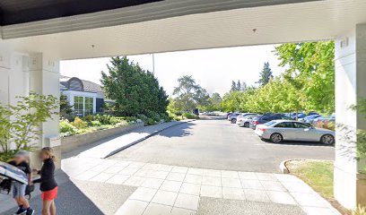 Overlake Club Pool