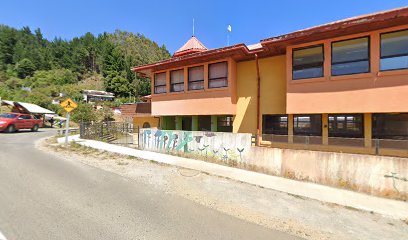 Escuela Municipal, Rayen Lafquen