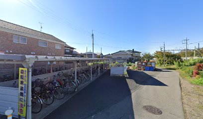 古津駅東口駐輪場