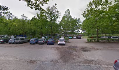Holbæk Seminarium parkeringsplads