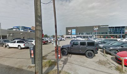 322-336 2 Ave S Parking