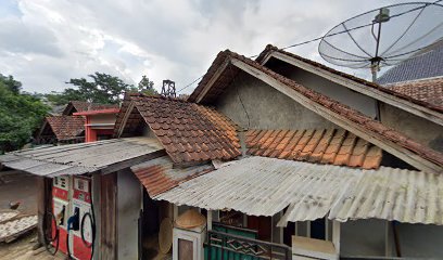 Rumah pak RT Ndut