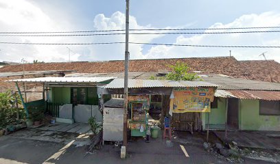 PKL Ayam Taliwang, Rokok, Indomie