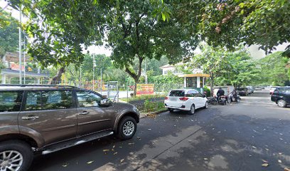Jl. Kelapa Hybrida Timur Parking