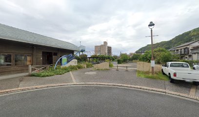 和田浦駅駐輪場