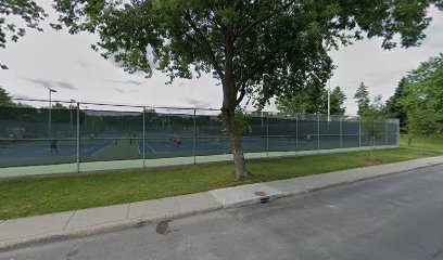 Parc Daniel-Johnson tennis courts