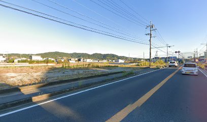 100円レンタカー城陽青谷店