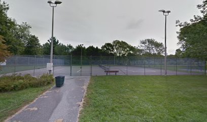 D’Hilliers Public Tennis Court