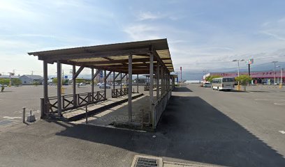 ピーエフ阿波店 駐車場