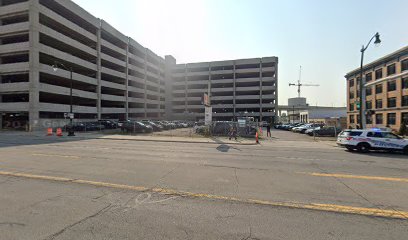 541 W Fort St Parking