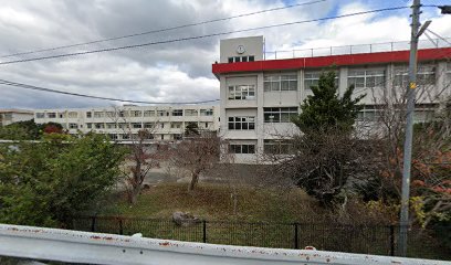 福岡県立浮羽工業高校職員室